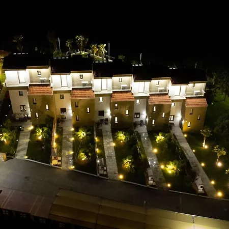 Golden Mountain Villa *