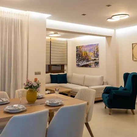 Villa Golden Mountain