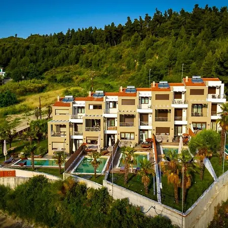 Golden Mountain * Pefkochori