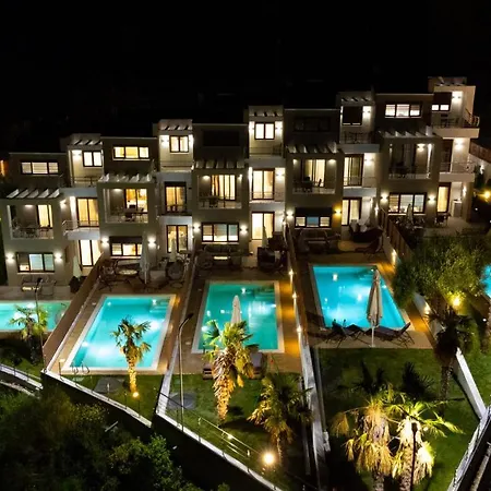 Villa Golden Mountain *